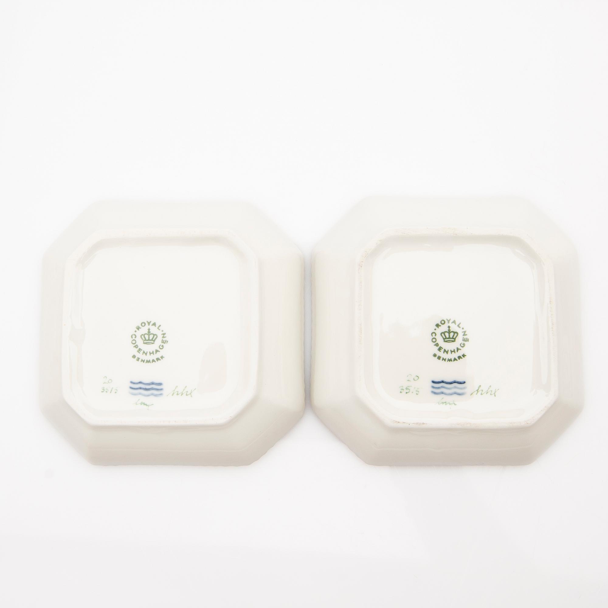Cream cups with lids and saucers, 2 pcs, "Flora Danica", Royal Copenhagen, Denmark, 20th century.