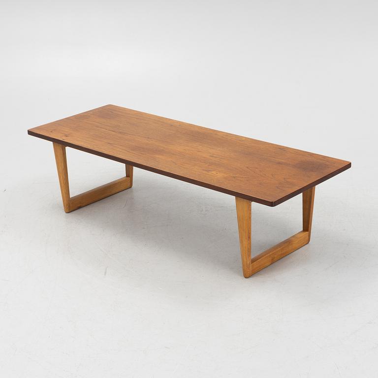 Børge Mogensen, coffee table, model 261, Fredericia Stolefabrik, Denmark.