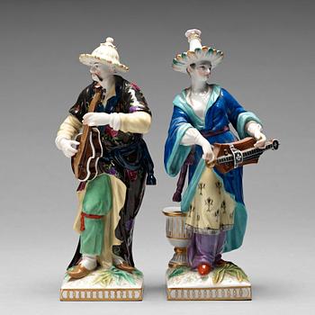 A pair of Berlin porcelain figurines, circa 1900.