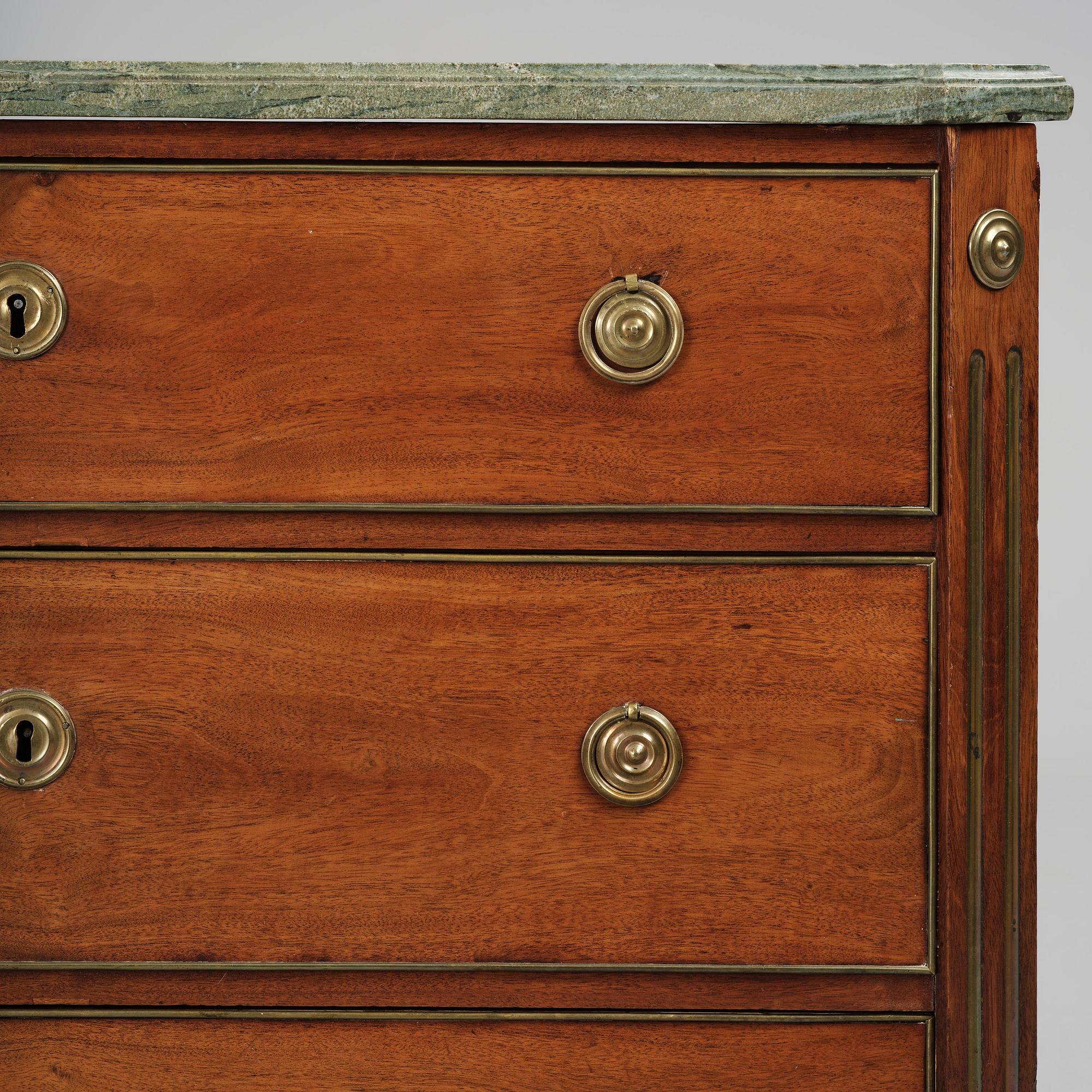 A late Gustavian commode.