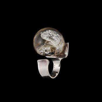 RING, sterlingsilver, "Man in The Cosmos", Björn Weckström, Lapponia, 1974. Vikt 21 g.