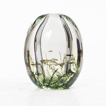Edward Hald, A 'fiskgraal' glass vase, Orrefors, Sweden, 1957.