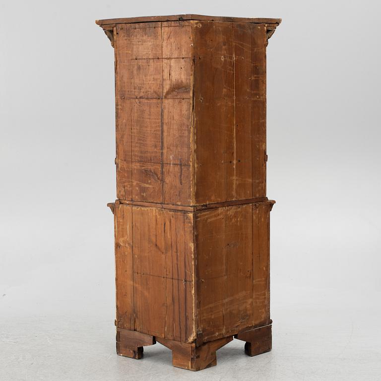 A Swedish corner cabinet, 18th Century.