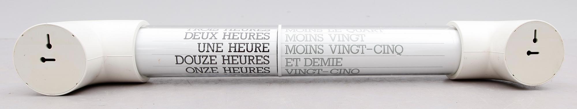 VÄGGUR, plast, Muller & van Dongen, Holland, 1900-talets andra hälft.