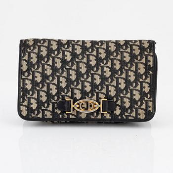 Christian Dior, Clutch.