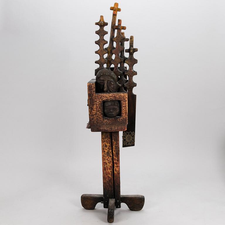 KOSTI AHONEN, sculpture, wood, signed and dated 1971.