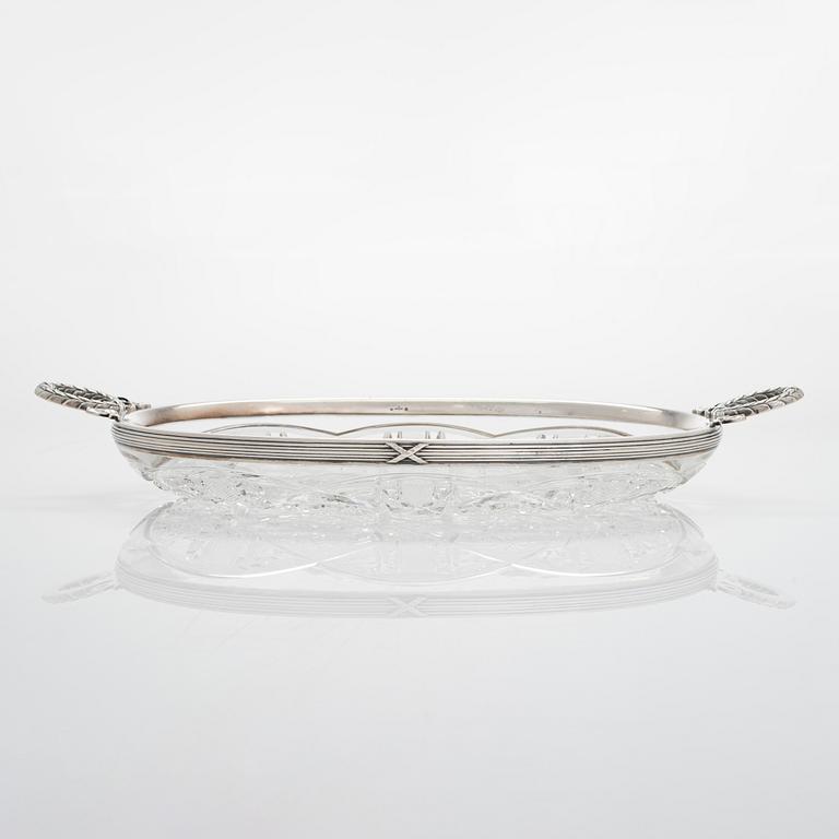 Fabergé, a silver-mounted cut glass serving dish, Imperial Warrant mark, Moscow 1908-1917.