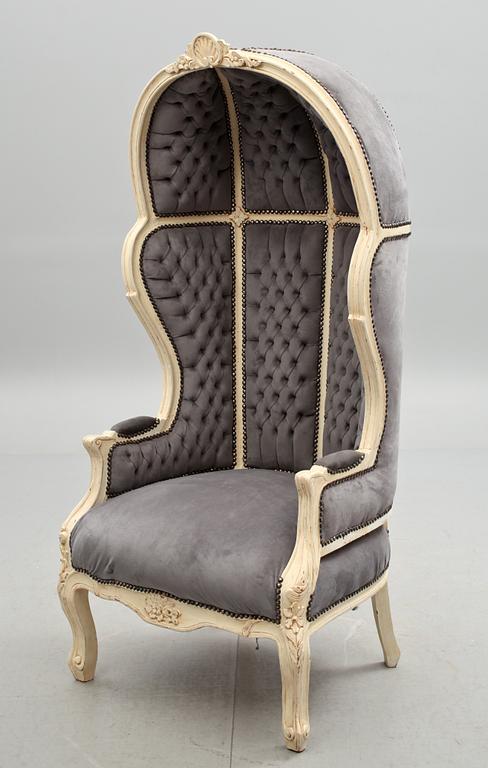 FÅTÖLJ, s.k Butler's Chair, rokokostil. 1900-tal.