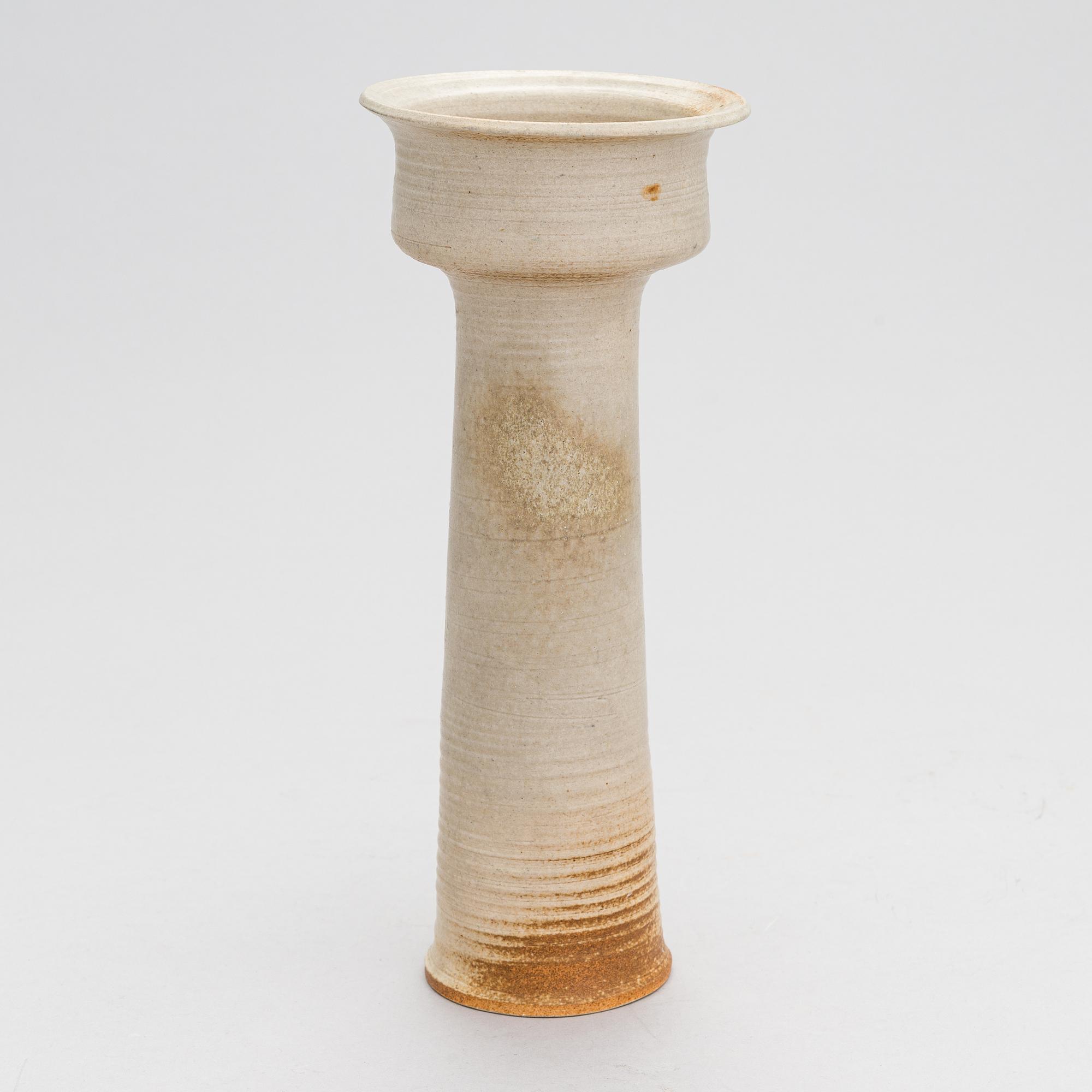 Annikki Hovisaari, a ceramic vase, signed AH Arabia.
