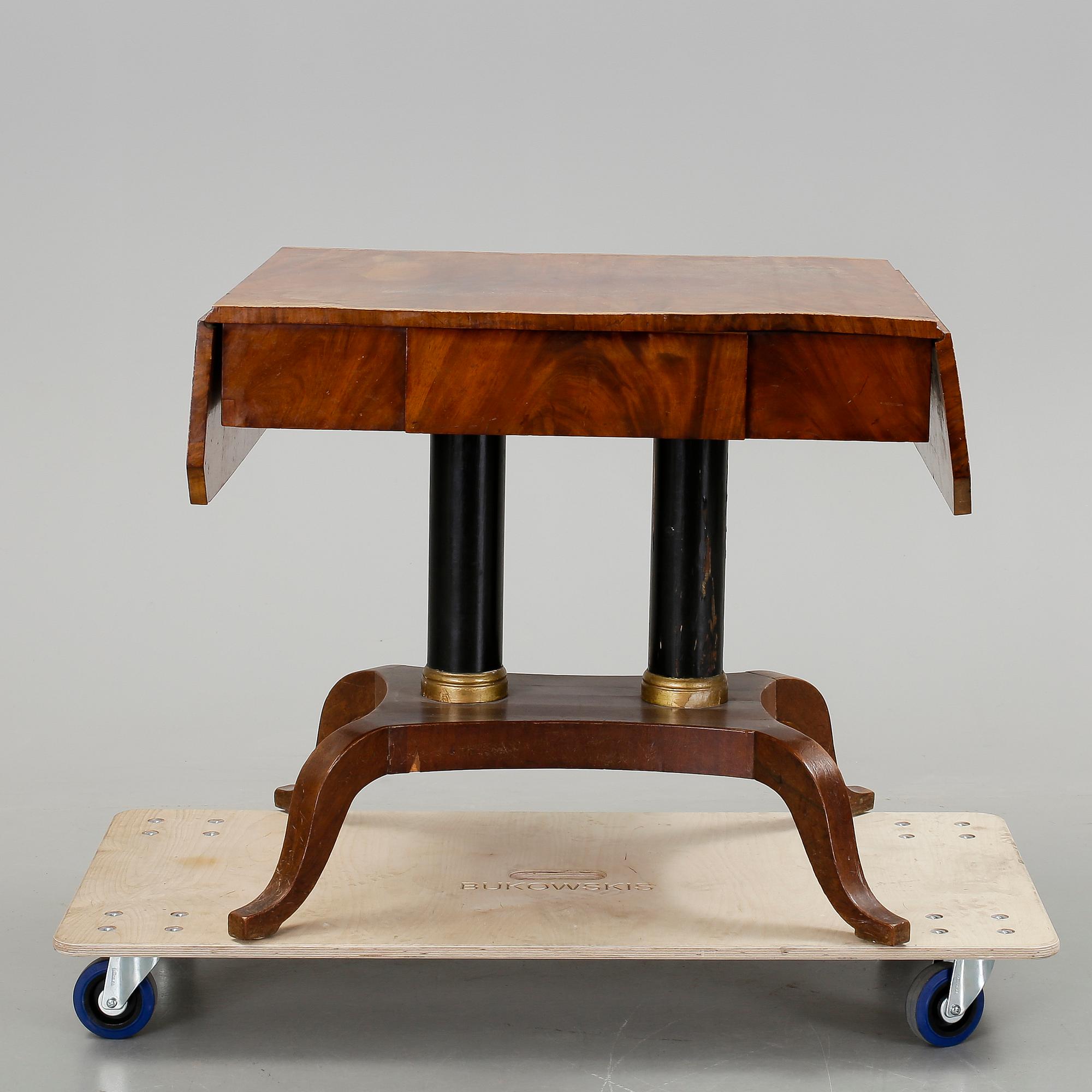 KLAFFBORD, Karl Johan, 1800-talets första hälft.