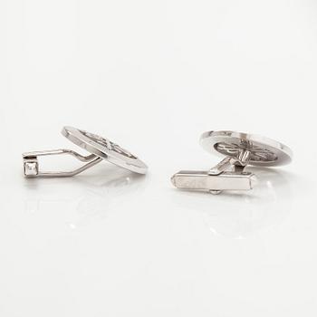 Patek Philippe, A pair of 18K whitegold "Calatrava" cufflinks. Marked PPCo.