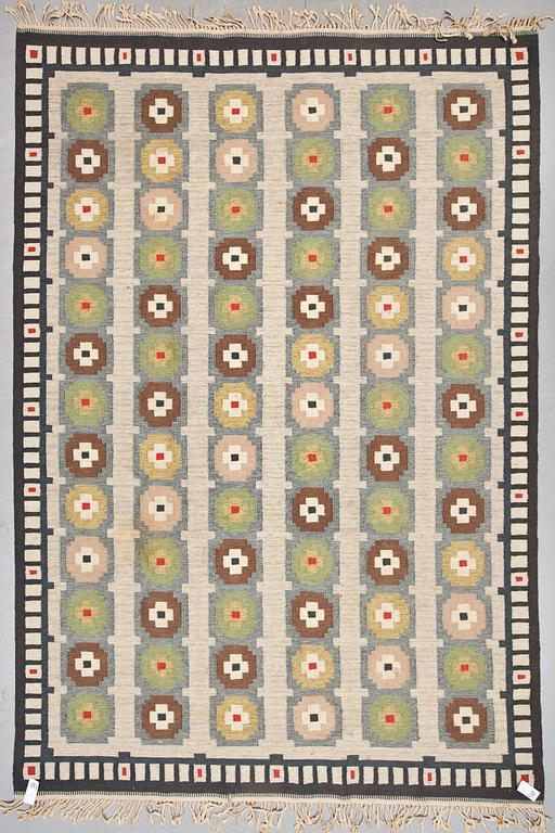 CARPET. Flat weave. 356 x 242,5 cm. Sweden 1940's-1960's.