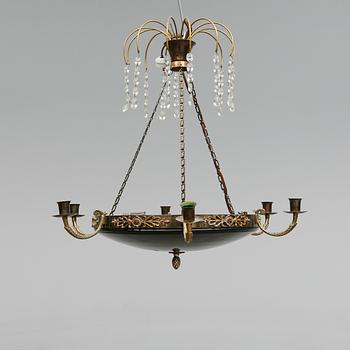 TAKAMPEL, empirestil, 1900-talets första hälft. Höjd ca 12 cm.