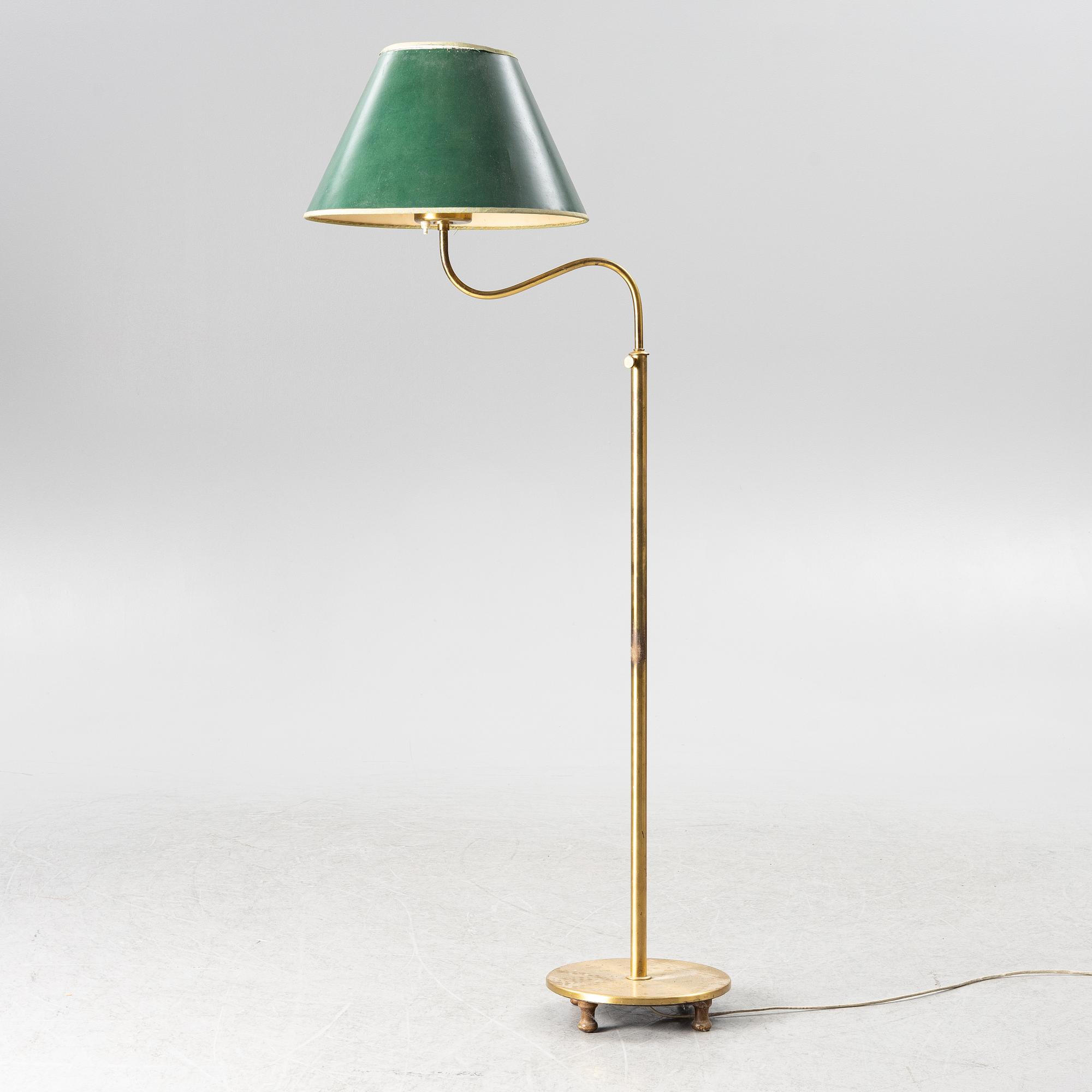 Josef Frank, golvlampa, modell 2568, "Lilla kamelen", Firma Svenskt Tenn.