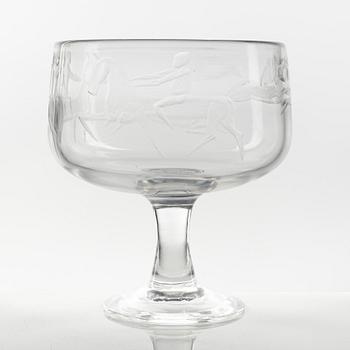 Erik Höglund, an engraved footed glass bowl, Boda, Sweden 1950/60s.