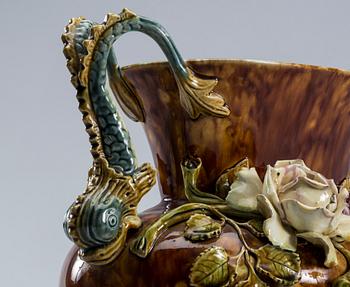 URNA, nyrokoko, majolika, sent 1800-tal.