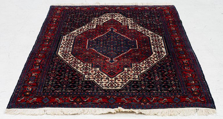 Carpet, Senneh, approx. 160 x 115 cm.