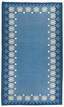 596. CARPET. Flatweave. 499,5 x 293 cm. Sweden second half of the 20th century.