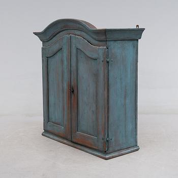 HÄNGSKÅP, 1800-talets första hälft.