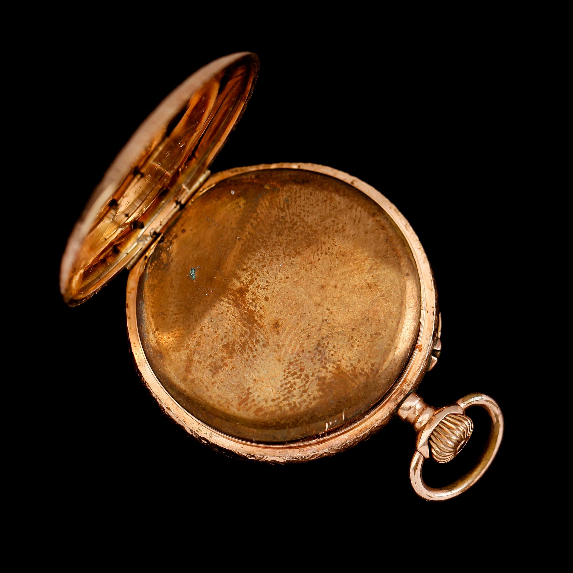 FICKUR, 14 k guld, omkring år 1900.