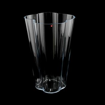 VAS, glas, Alvar Aalto, Iittalas, märkt ALVARO AALTO IITTALA, och daterad 2003.