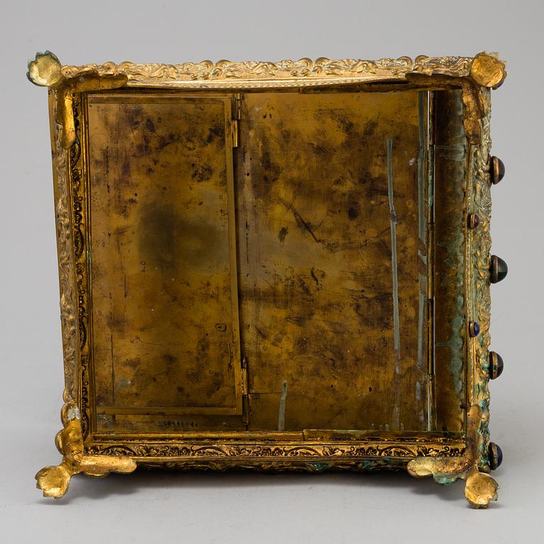 BOKSTÄLL, mässing, 1800-talets andra hälft.