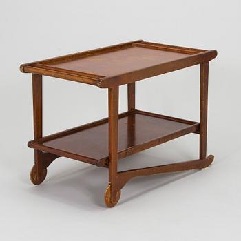 Ilmari Tapiovaara, a 1940s tea trolley Keravan for Puuteollisuus.