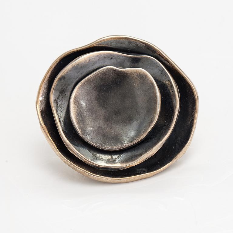 Liisa Vitali, Hänge "Gardenia", sterlingsilver. Westerback, Helsongfors 1974.