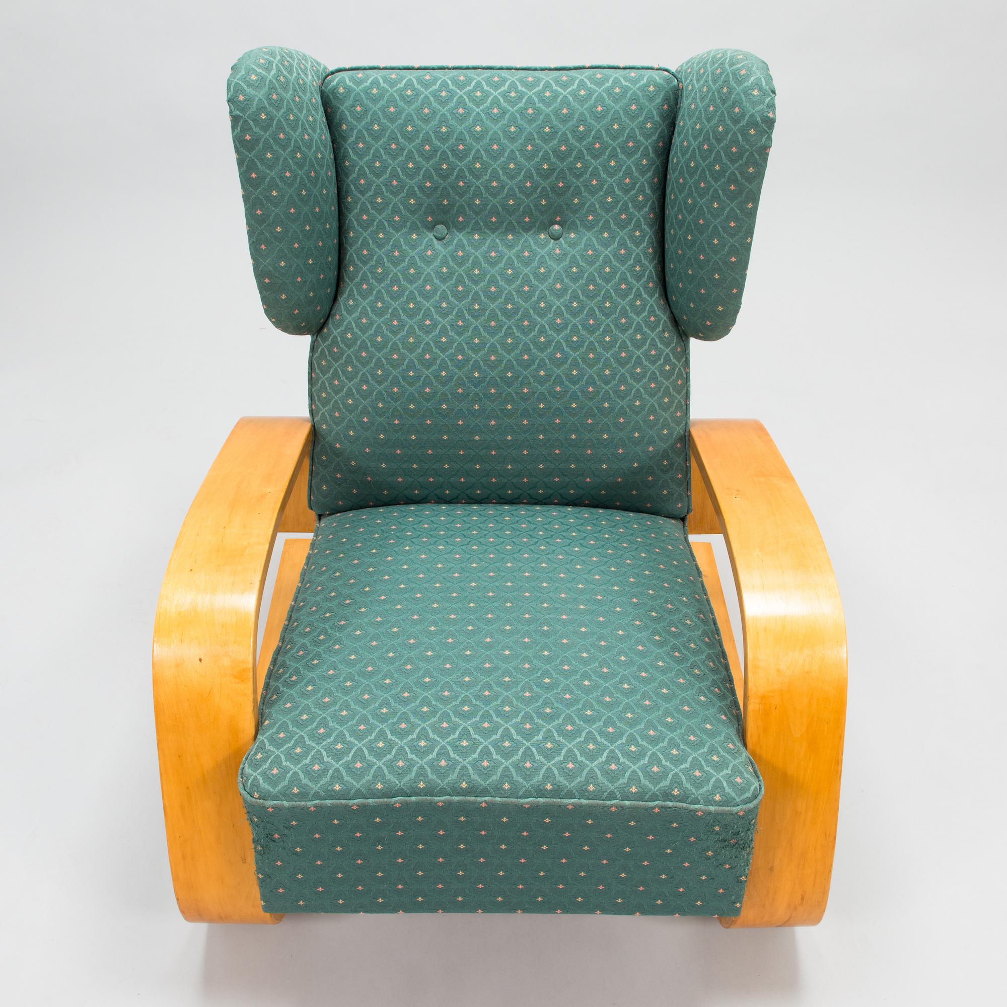 Alvar Aalto, a mid-20th century armchair modell 38 'Tank' for Huonekalu- ja Rakennustyötehdas A.B.