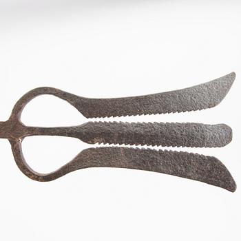 En samling ljuster 14 st 18/1900-tal gjutjärn.