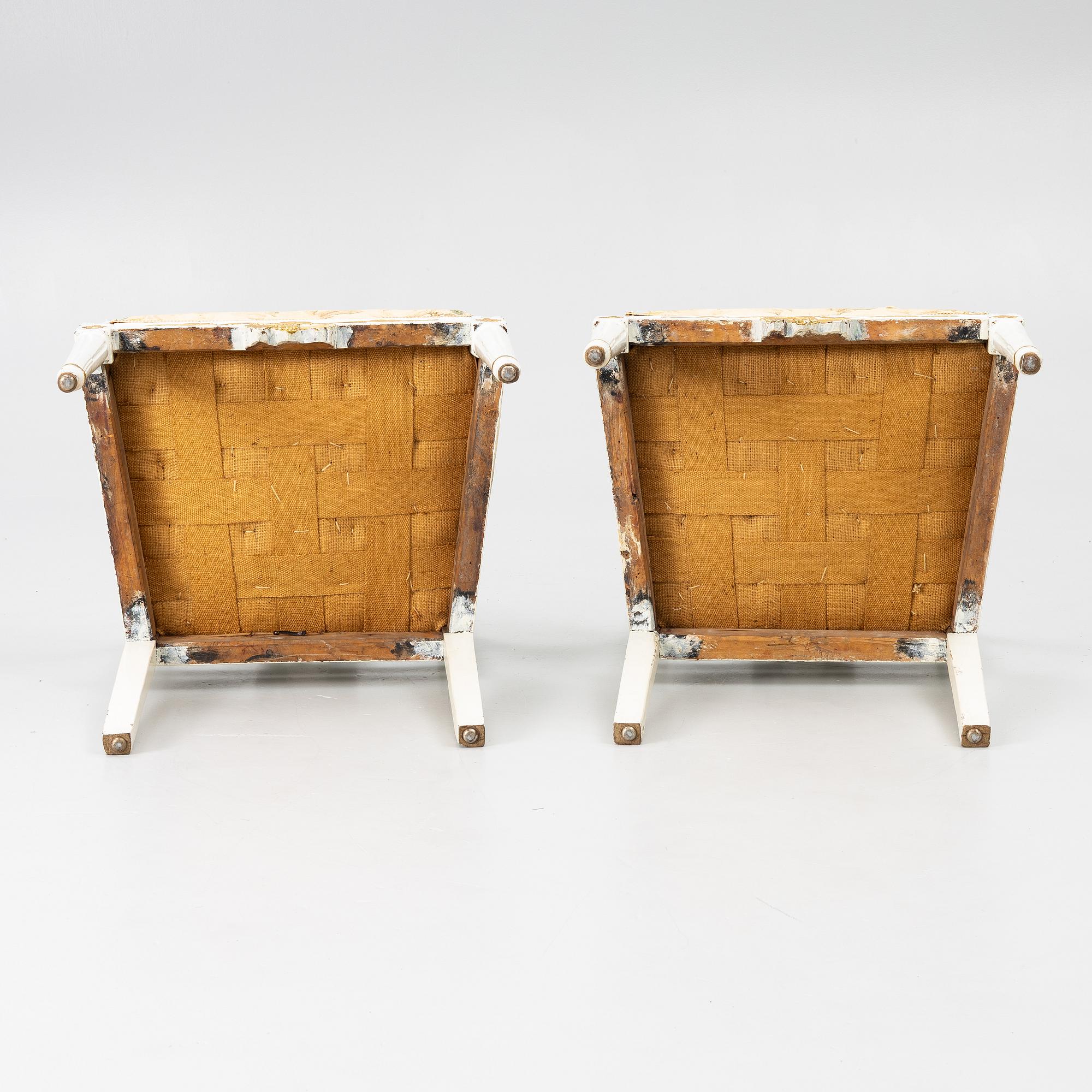 Karmstolar, ett par, Lindome, omkring år 1800, sengustavianska.