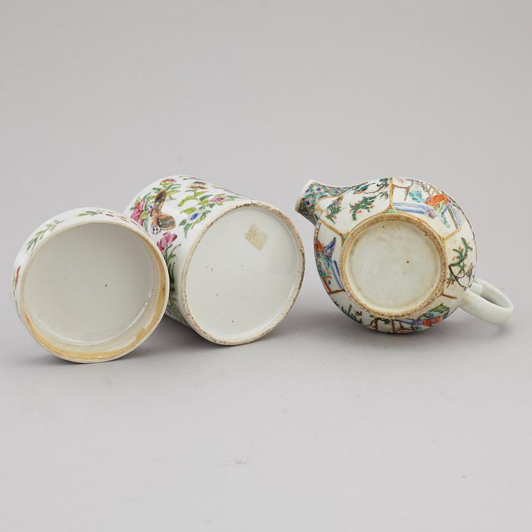 A group of three famille rose dish, jug and jar with cover, Qing dynasty, late 19th century.