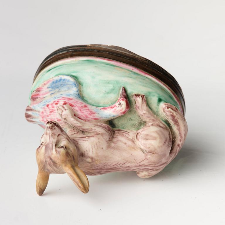 A set of four snuff boxes, France/England, 18th Century.