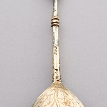 A Swedish 17th century silver-gilt spoon, mark of Johan Christophersson, Torshälla (1639-1671).