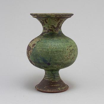 KYLLIKKI SALMENHAARA, a mid 20th century stoneware vase, signed, Arabia, Finland.