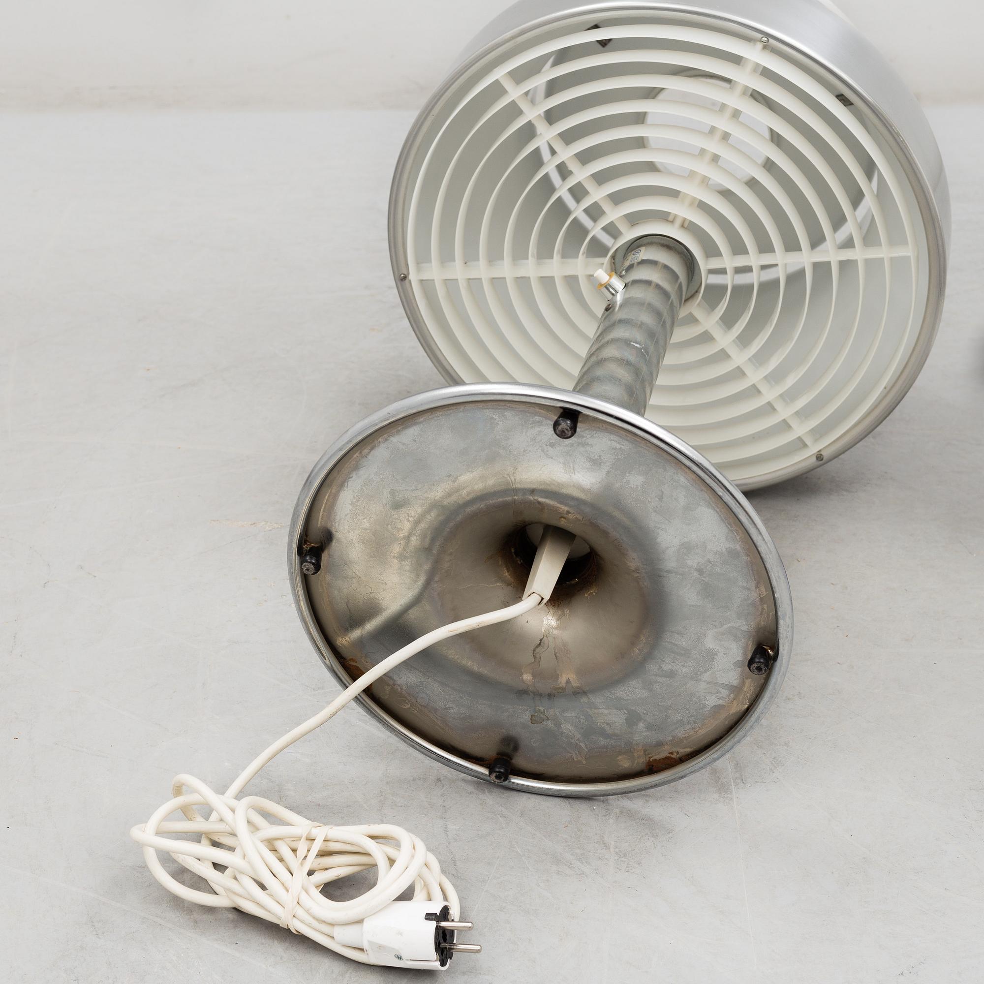 ANDERS PEHRSON, bordslampor, ett par "Bumling", Ateljé Lyktan, Åhus, formgivna 1968.