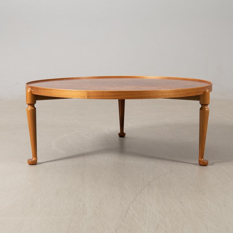 Josef Frank, soffbord modell B2139 för firma Svenskt Tenn efter 1985.