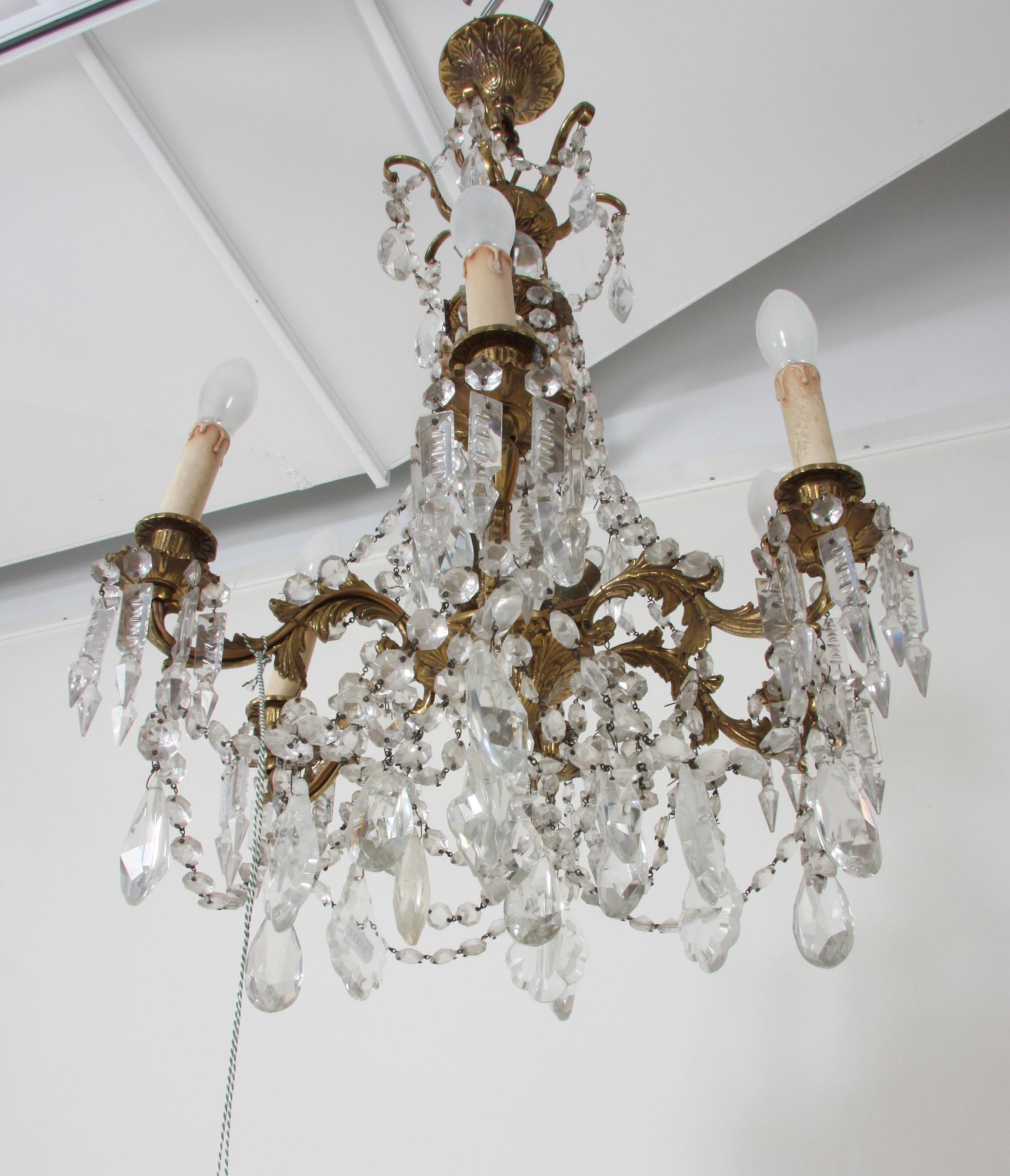 LJUSKRONA, nyrokokostil. H 74.
Proveniens: Git Gay.