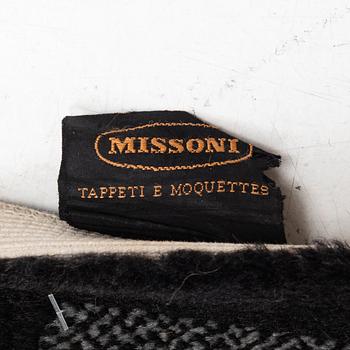 Matta, maskintuftad, Missoni, T & J Vestor, Italien, ca 240 x 165 cm.