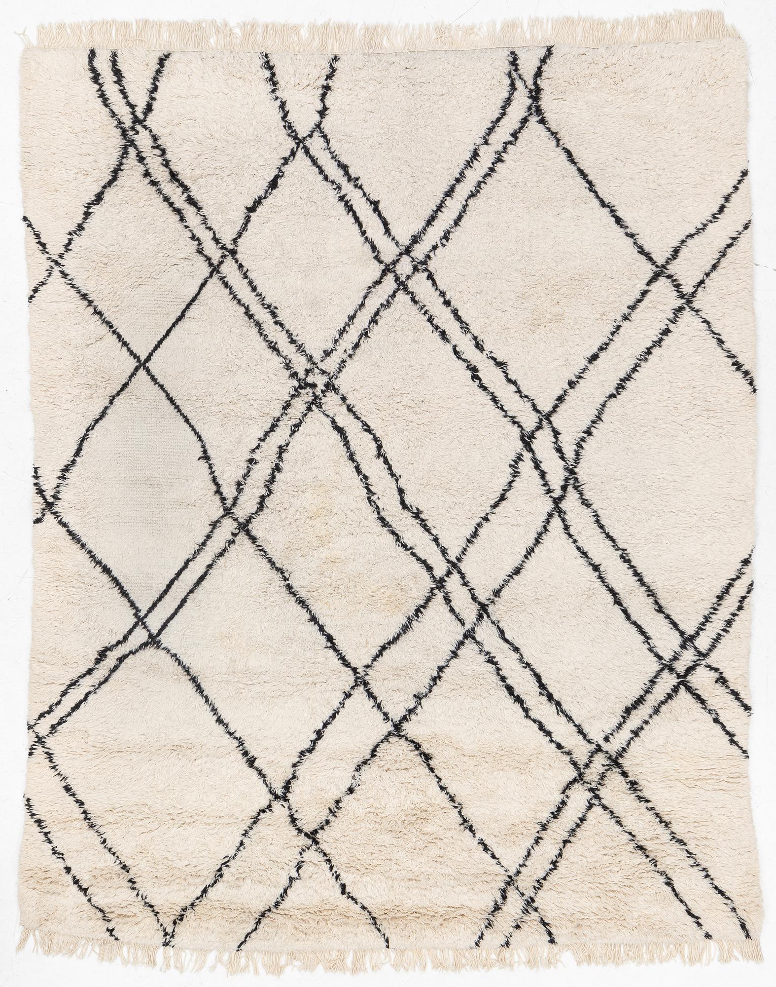 A carpet, Beni Ourain, Morocco, approx. 295 x 236 cm.