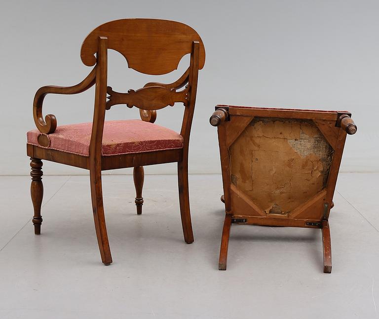 KARMSTOLAR, 1 par, senempire, 1800-talets första hälft.