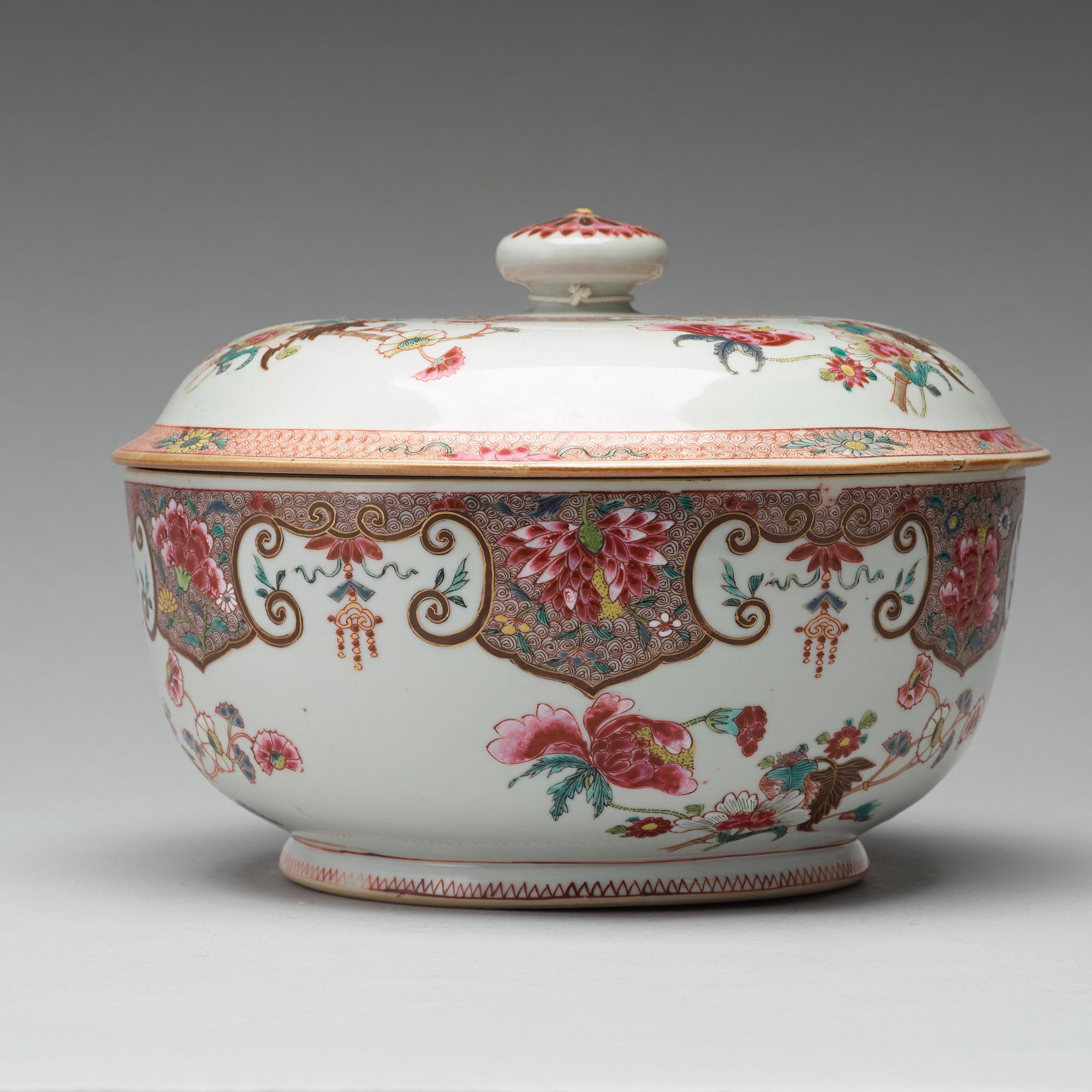 A famille rose tureen with cover, Qing dynasty, Yongzheng (1723-35).