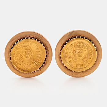 1144A. A pair of 18K gold cufflinks made of Byzantine coins.