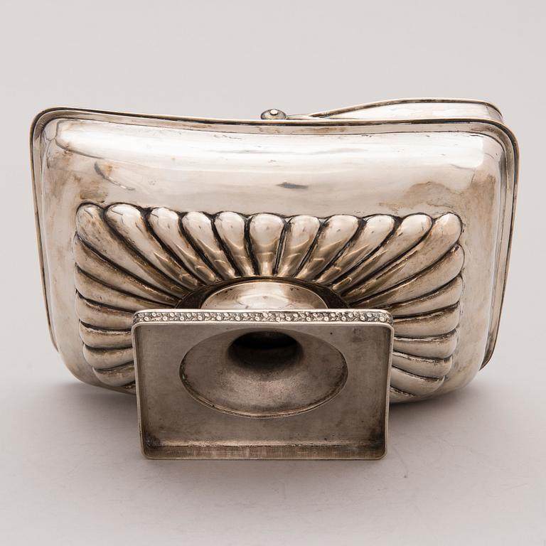 BRÖDKORG, silver, Balticum, 1800-talets första hälft.