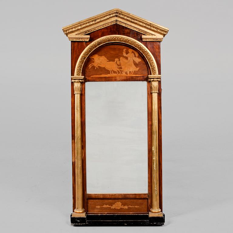 SPEGEL, hallstämplad, Göteborg, empire, 1800-talets första hälft.