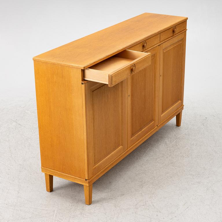Carl Malmsten, sideboard, "Herrgården", Bodafors 1964.