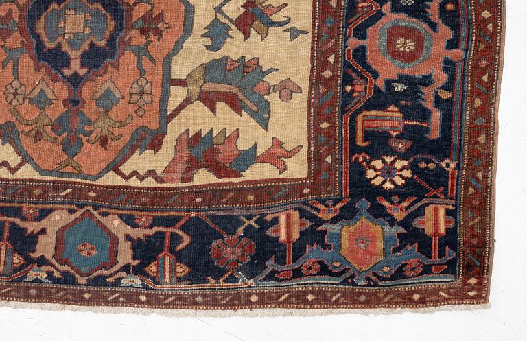 Matta, Antik Heris, Nordvästra Persien, ca 410 x 285 cm.