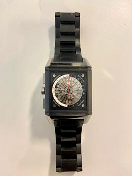 Jaeger-LeCoultre, Reverso, Squadro World Chrono Polo Field, rannekello, kronografi, 36,5 x 53 mm.