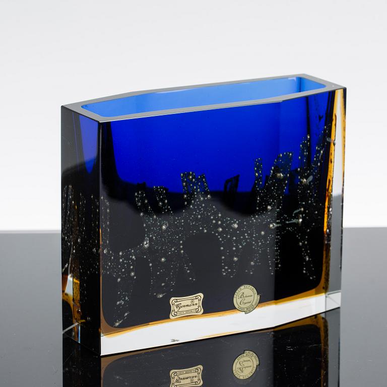 VAS, glas, Pavel Hlava, Bohemia, Tjeckoslovakien, etsad signatur samt etikett.