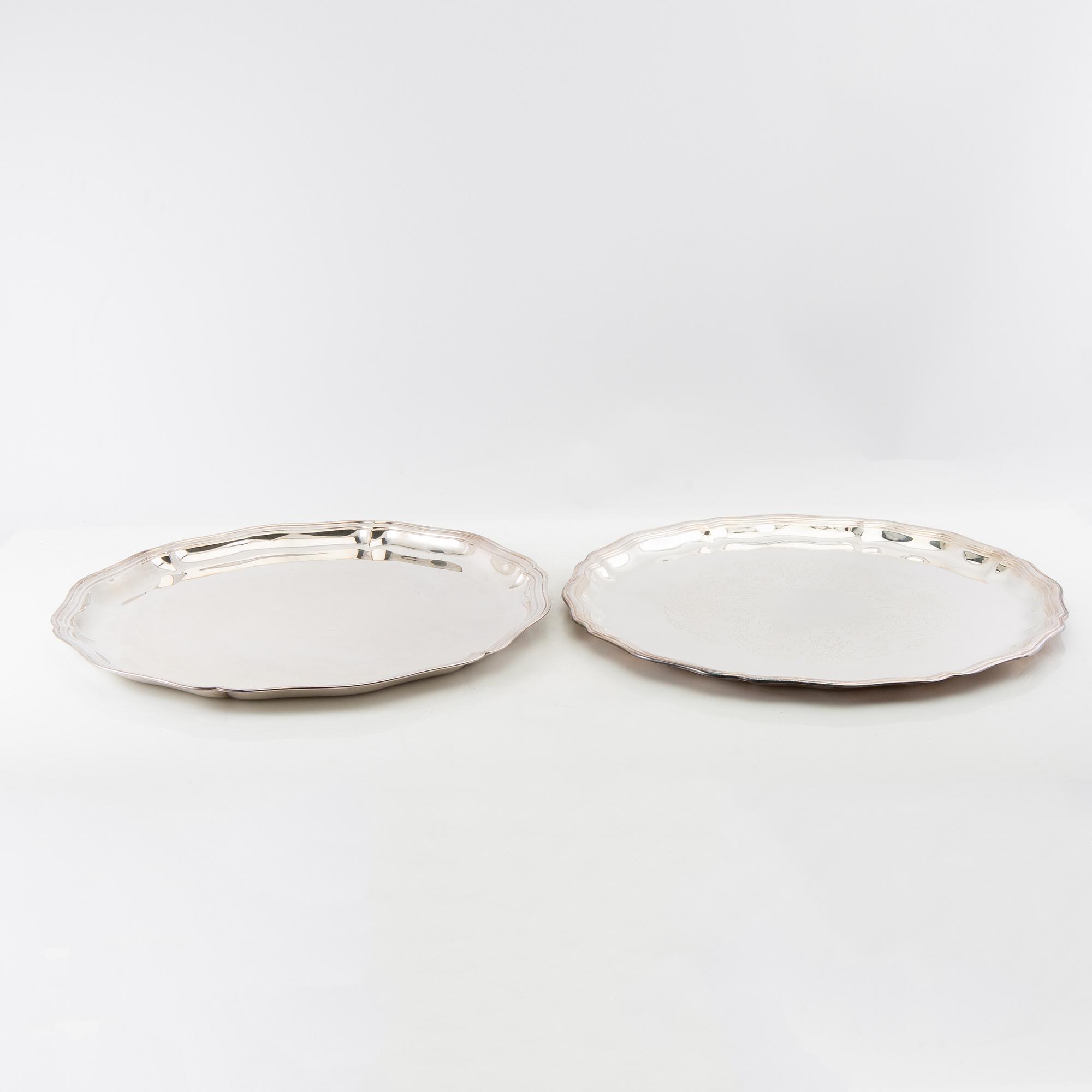 Trays/Serving platters including GAB silverplate, first half of the 20th century.